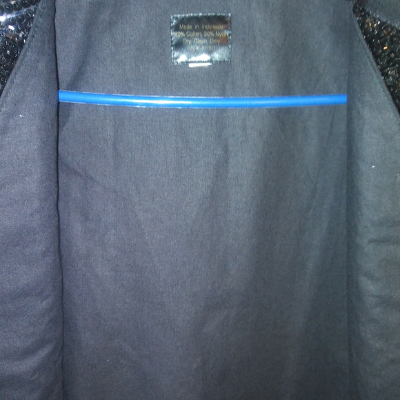 Ladies Black Sequin Vest - Picture 3 of 5